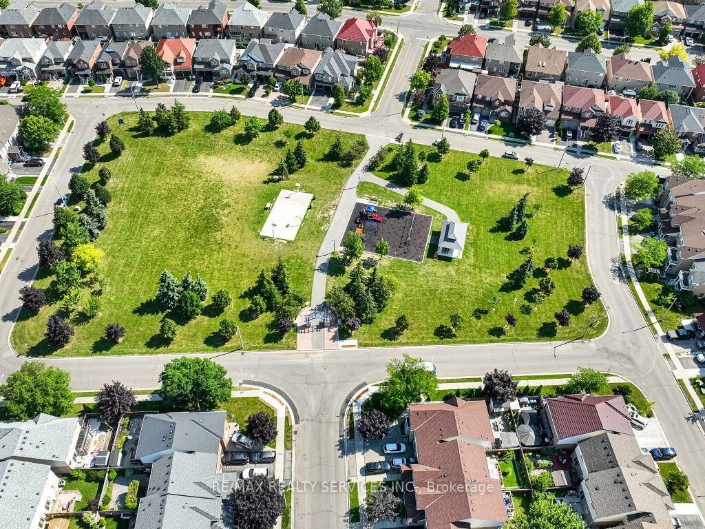 101 River Rock Crescent • Brampton, ON photo 40