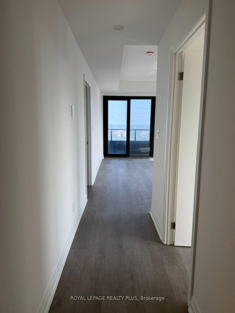 2704 - 4015 The Exchange Drive