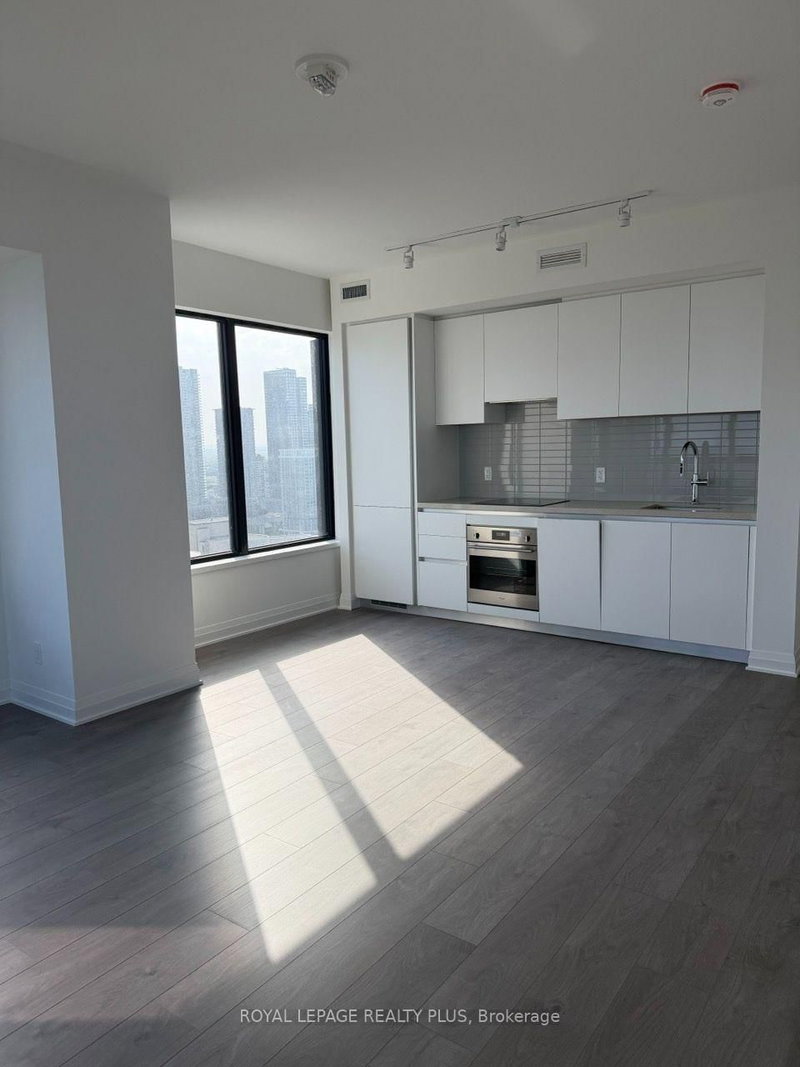 2704 - 4015 The Exchange Drive