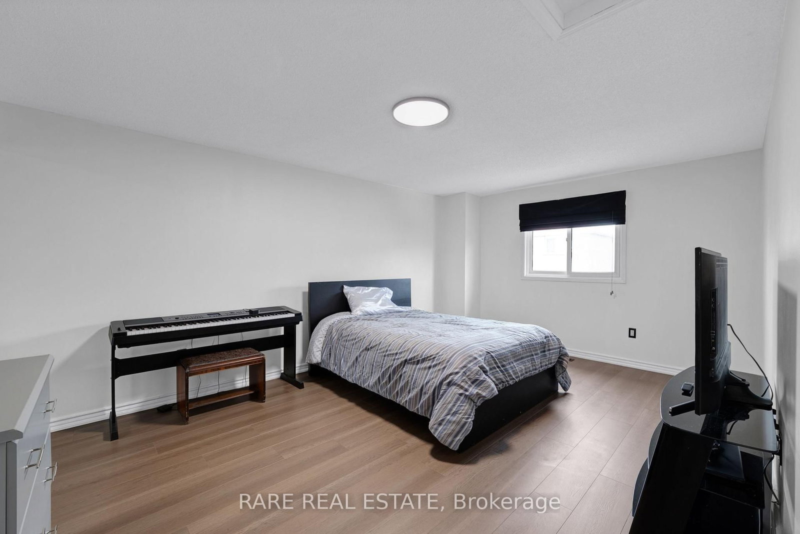 45 Sandmere Avenue • Brampton, ON photo 13
