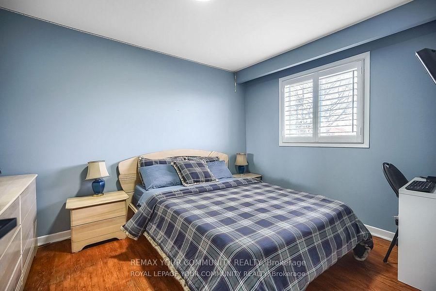 18 Terryellen Crescent • Toronto, ON photo 29