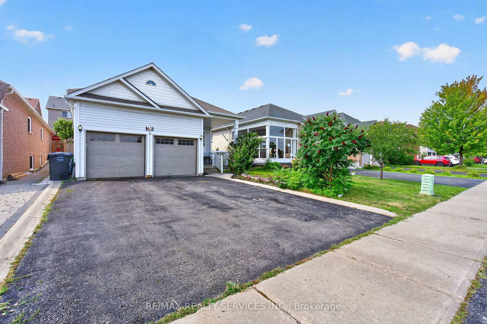 62 Fletchers Creek Boulevard • Brampton, ON photo 3
