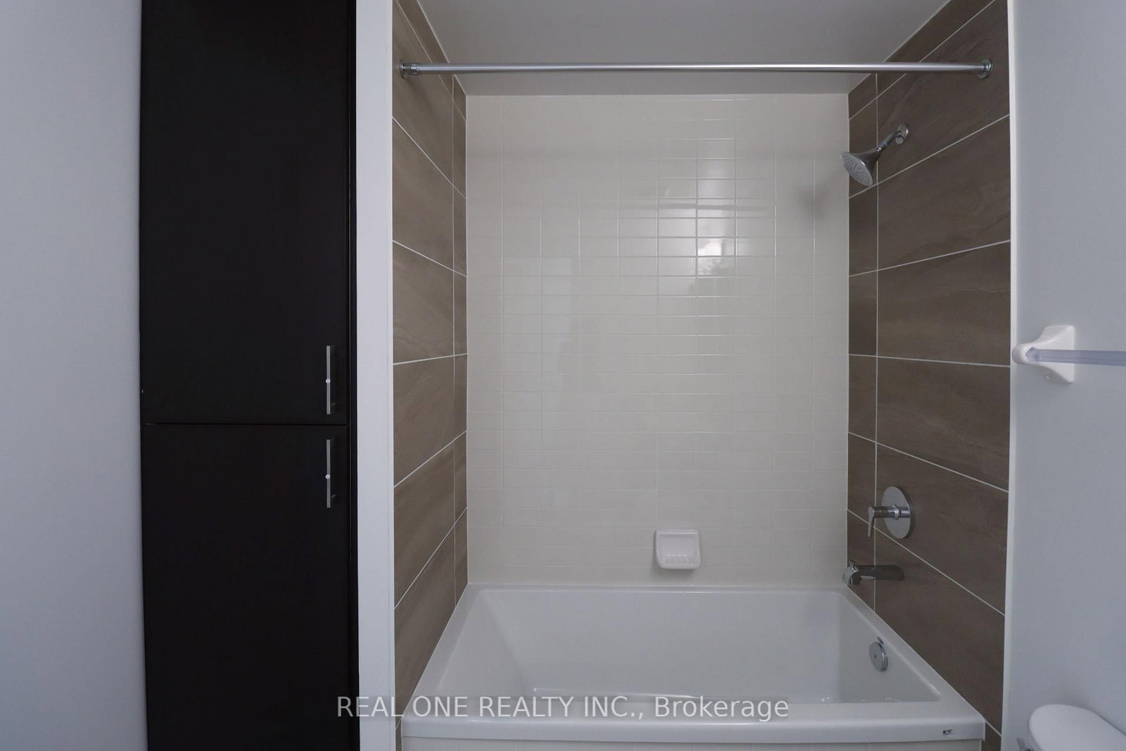 1006-4699 Glen Erin Dr, Mississauga, view 21
