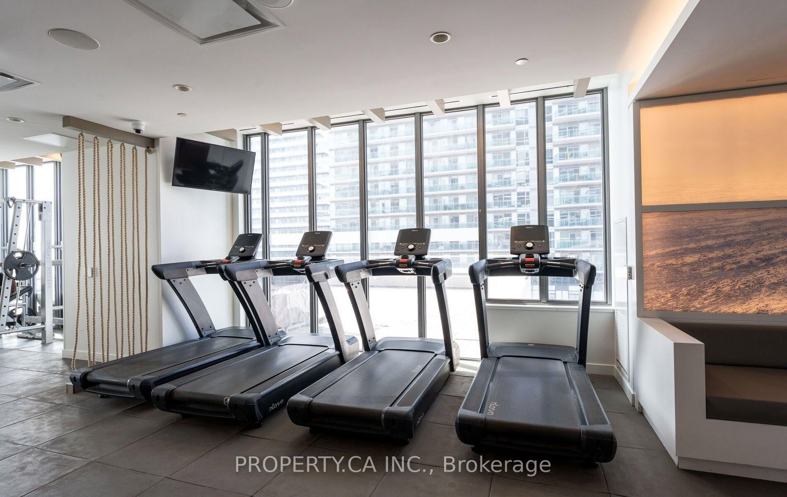 70 Annie Craig Drive, Unit 2709 - Photo 32