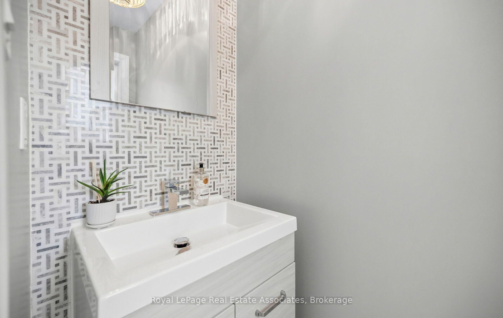 19-1485 Torrington Dr, Mississauga, view 12