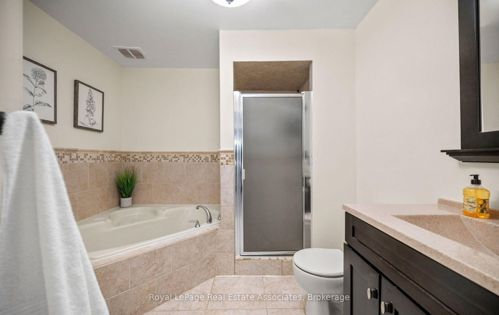 19-1485 Torrington Dr, Mississauga, view 18