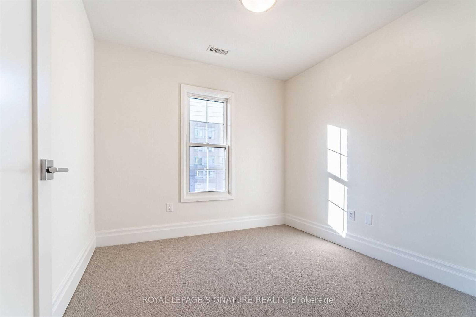 760 Lakeshore Road E • #202 • Mississauga, ON photo 10