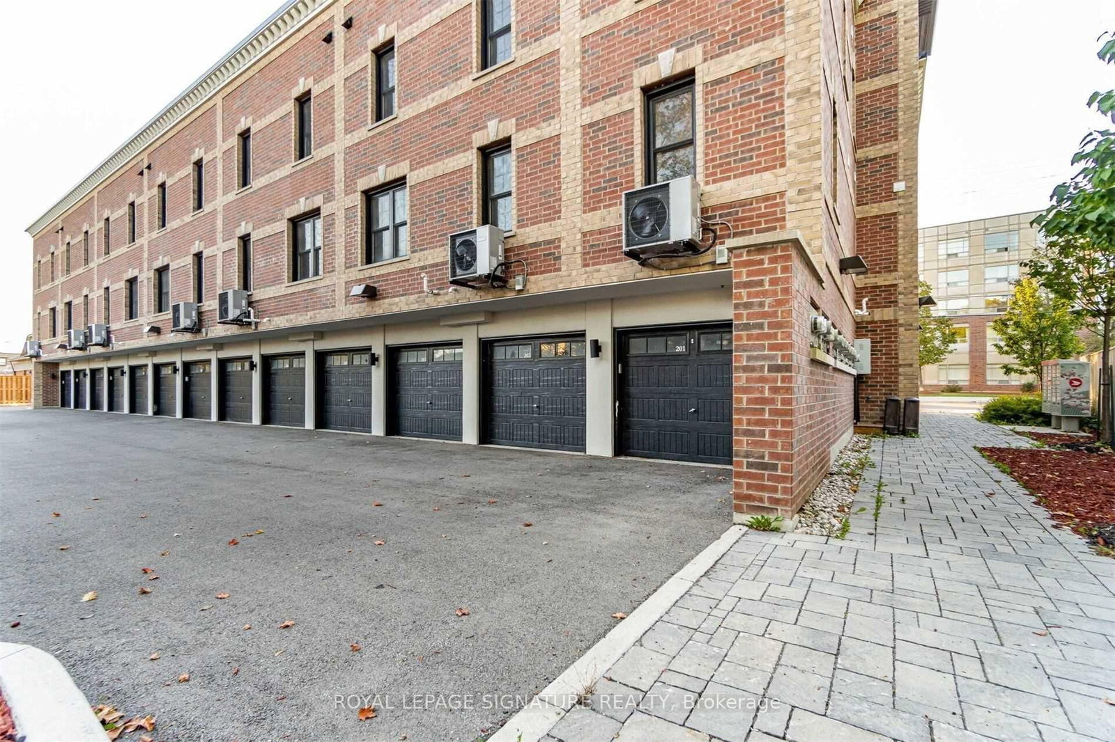 760 Lakeshore Road E • #202 • Mississauga, ON photo 20