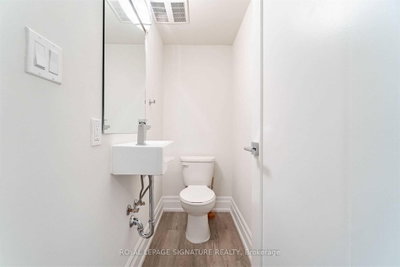 760 Lakeshore Road E • #202 • Mississauga, ON photo 9