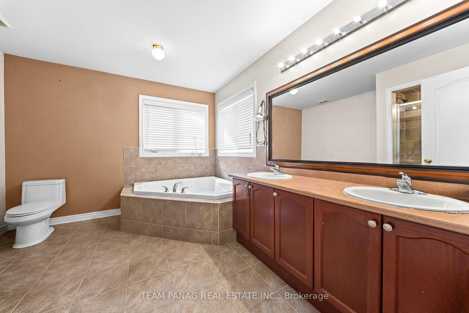 47 Sorbonne Drive • Brampton, ON photo 27