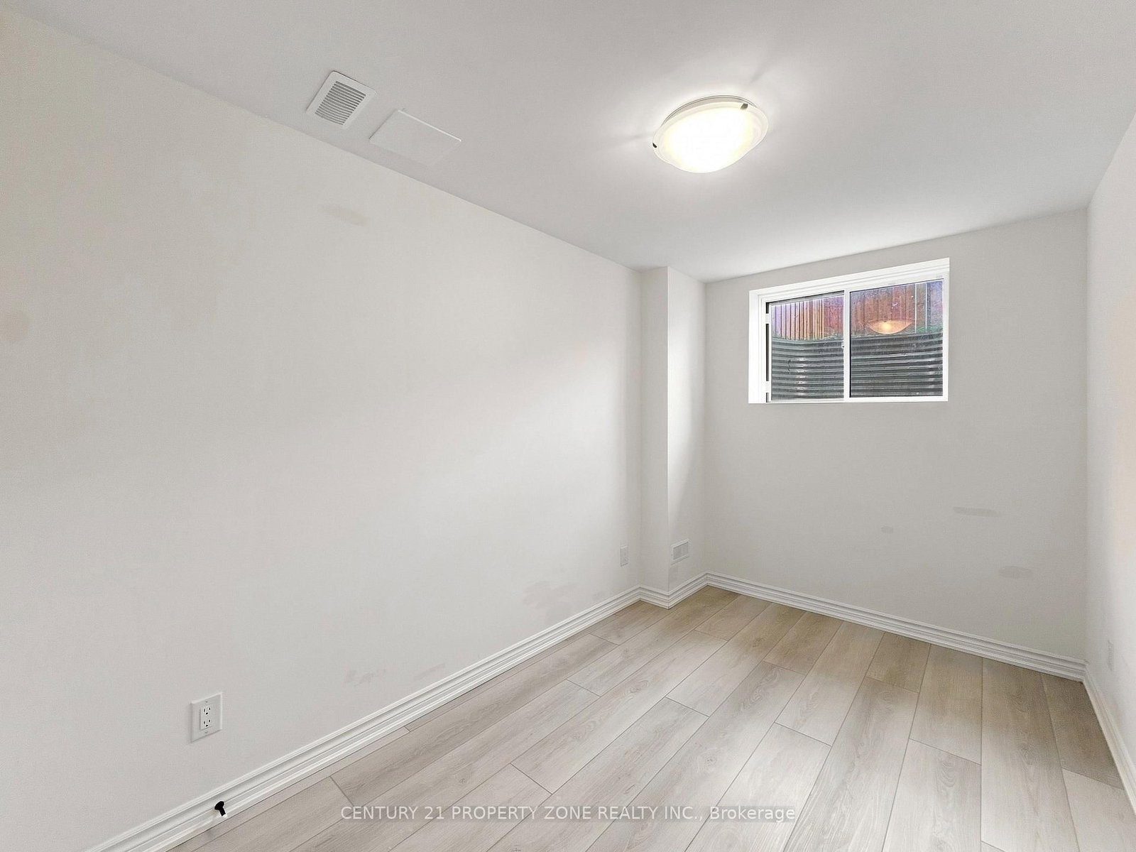 102 Cadillac Crescent • Brampton, ON photo 22