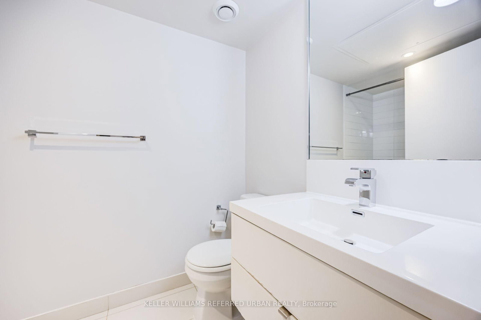 9 Valhalla Inn Road • #2407 • Toronto, ON photo 12