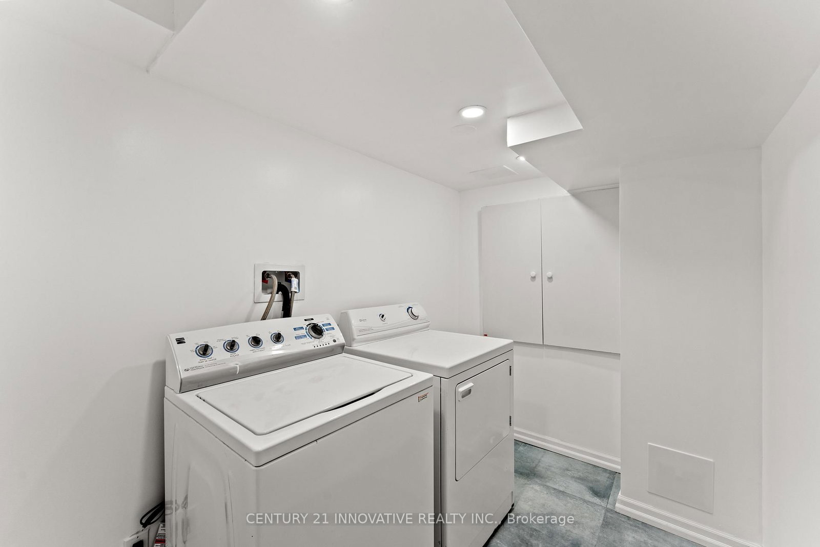 2442 Felhaber Crescent • Oakville, ON photo 38
