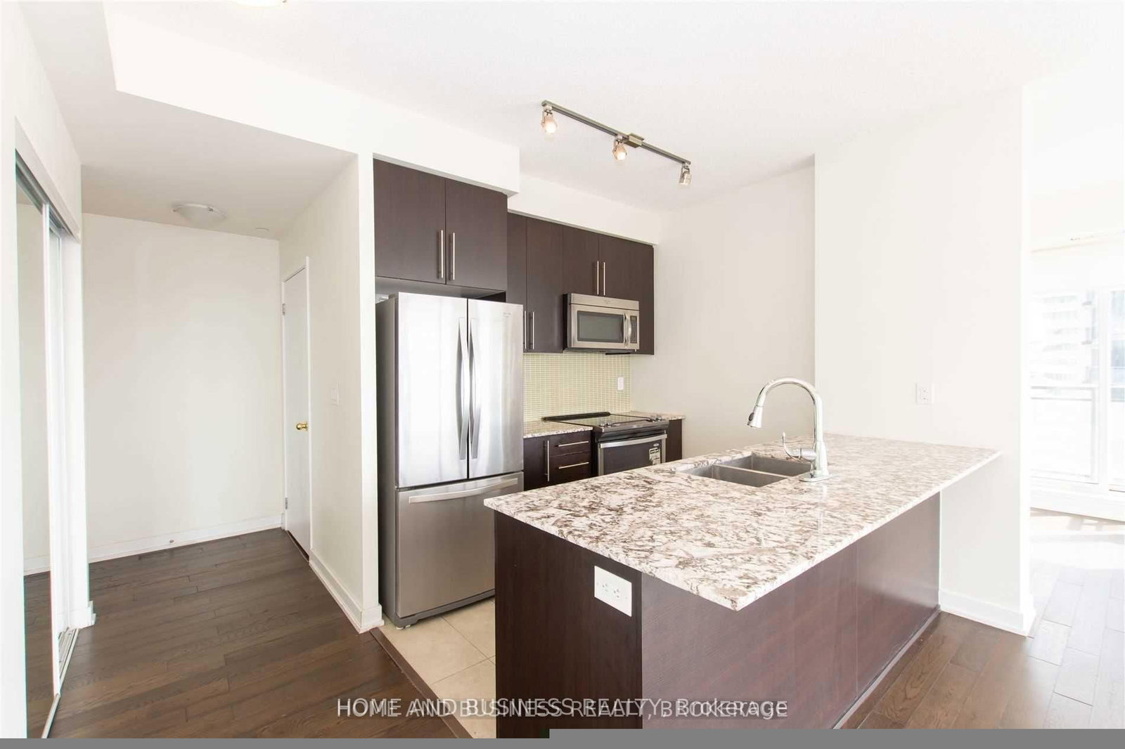 1602-510 Curran Pl, Mississauga, view 13