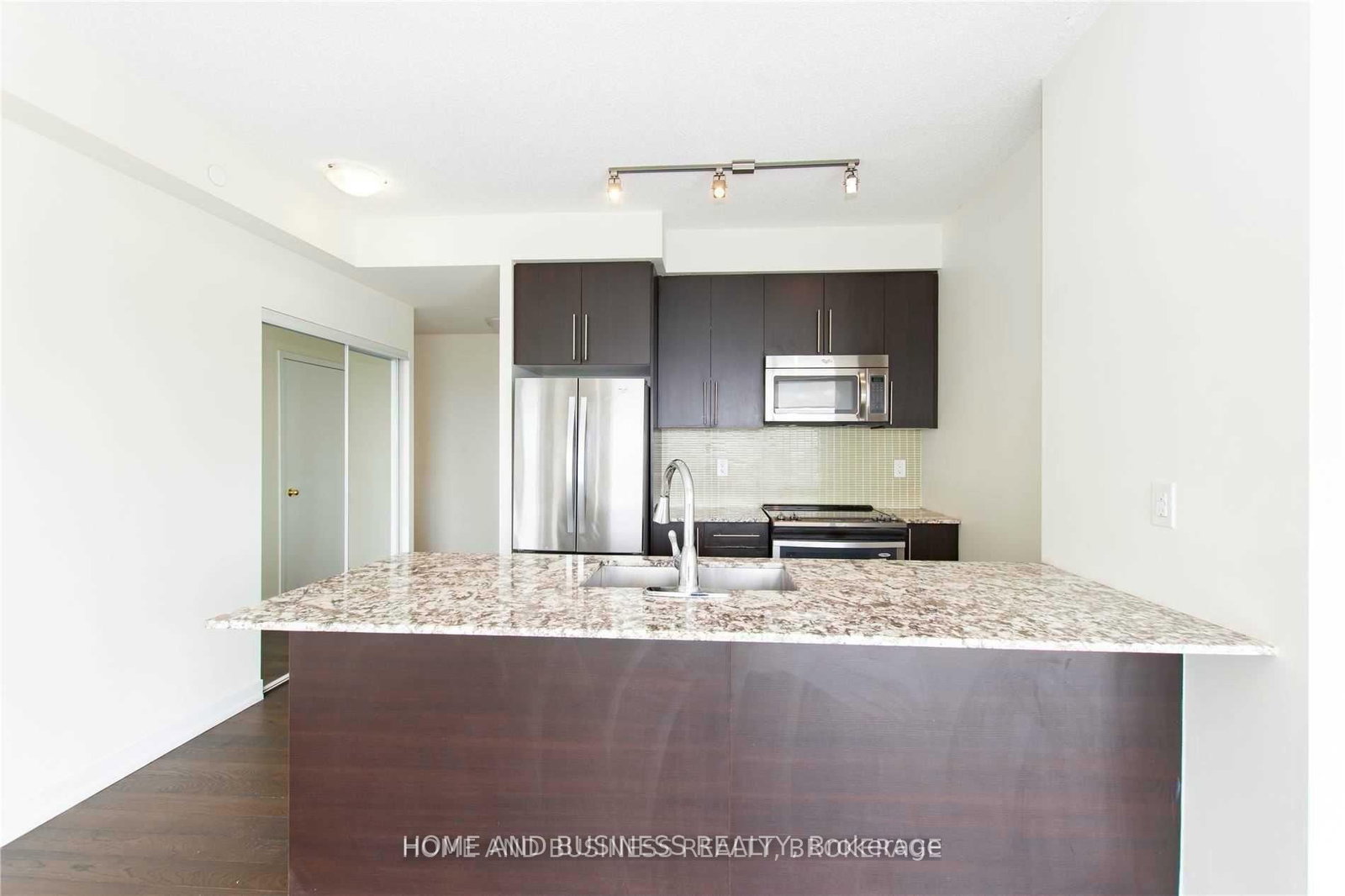 1602-510 Curran Pl, Mississauga, view 18