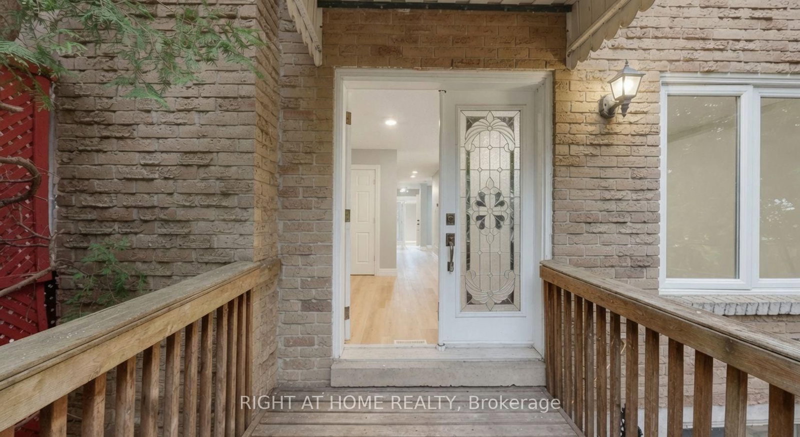 35 Chalfield Lane, Mississauga, view 13
