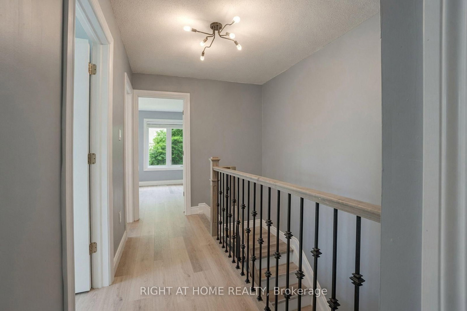 35 Chalfield Lane, Mississauga, view 27