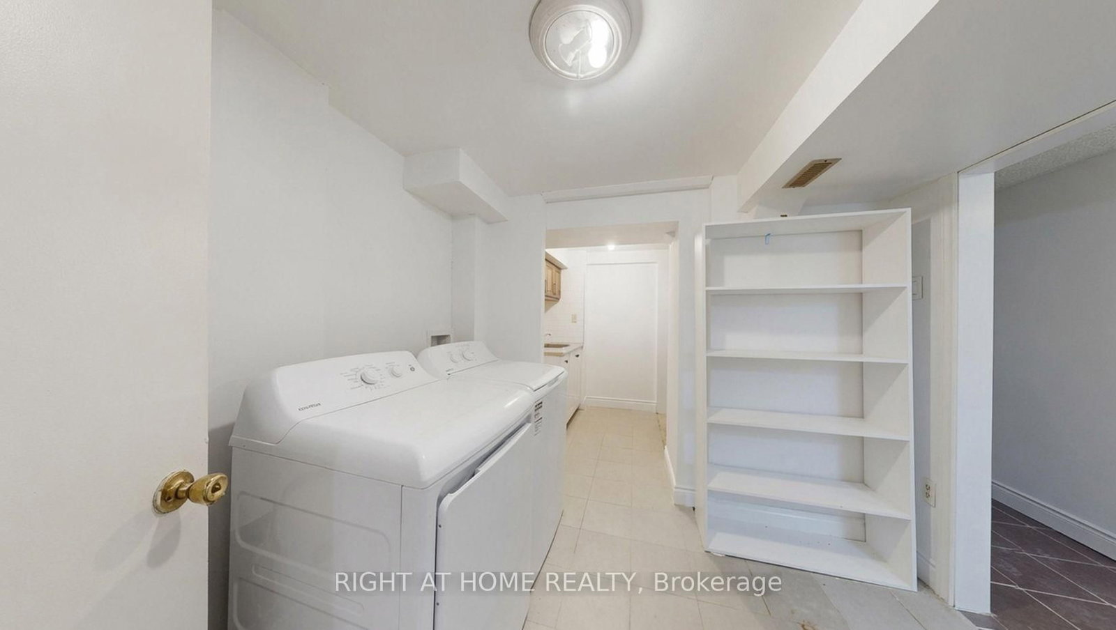 35 Chalfield Lane - Photo 39