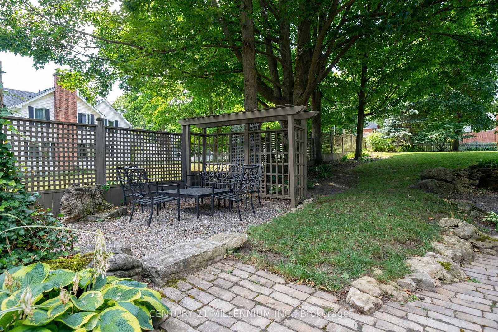 255 MacDonald St, Caledon, view 39