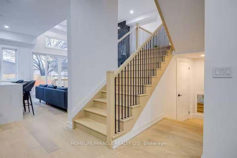 Main & Upper Level - 100 Macdonald Street