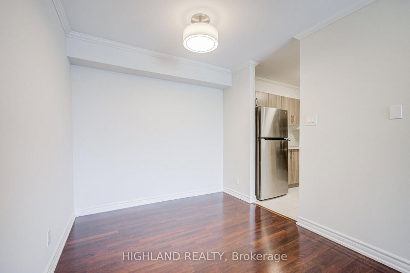 1033 - 95 Trailwood Drive