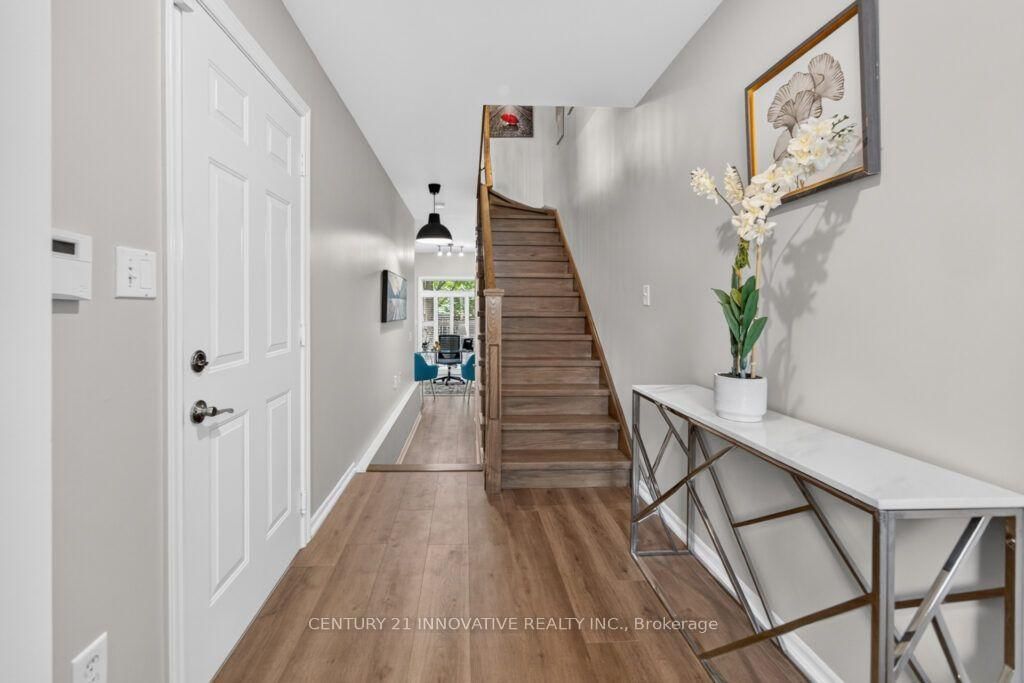 13-3071 Treadwells Dr, Mississauga, view 5