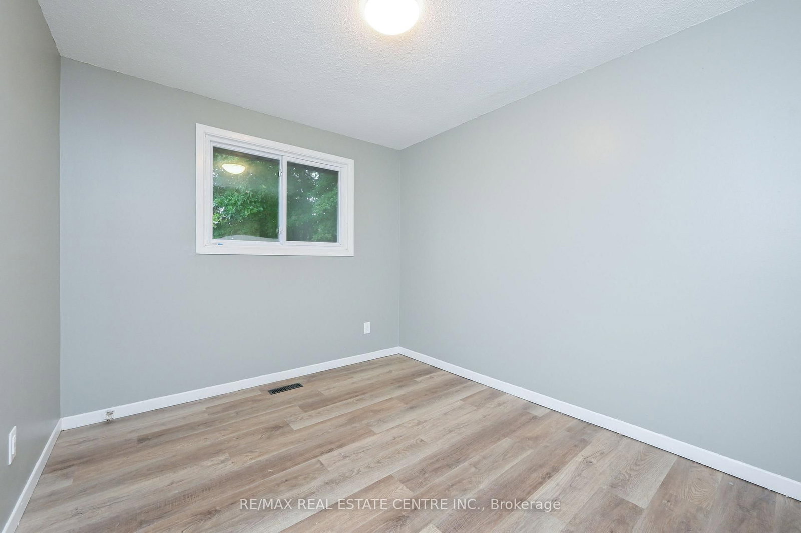 116 Burbank Crescent • Orangeville, ON photo 17