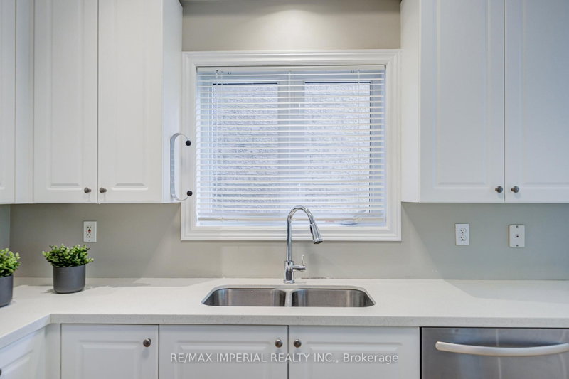 1233 Agram Oakville,ON L6H 7P1 — Photo 11