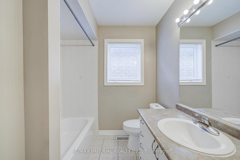 1233 Agram Oakville,ON L6H 7P1 — Photo 35