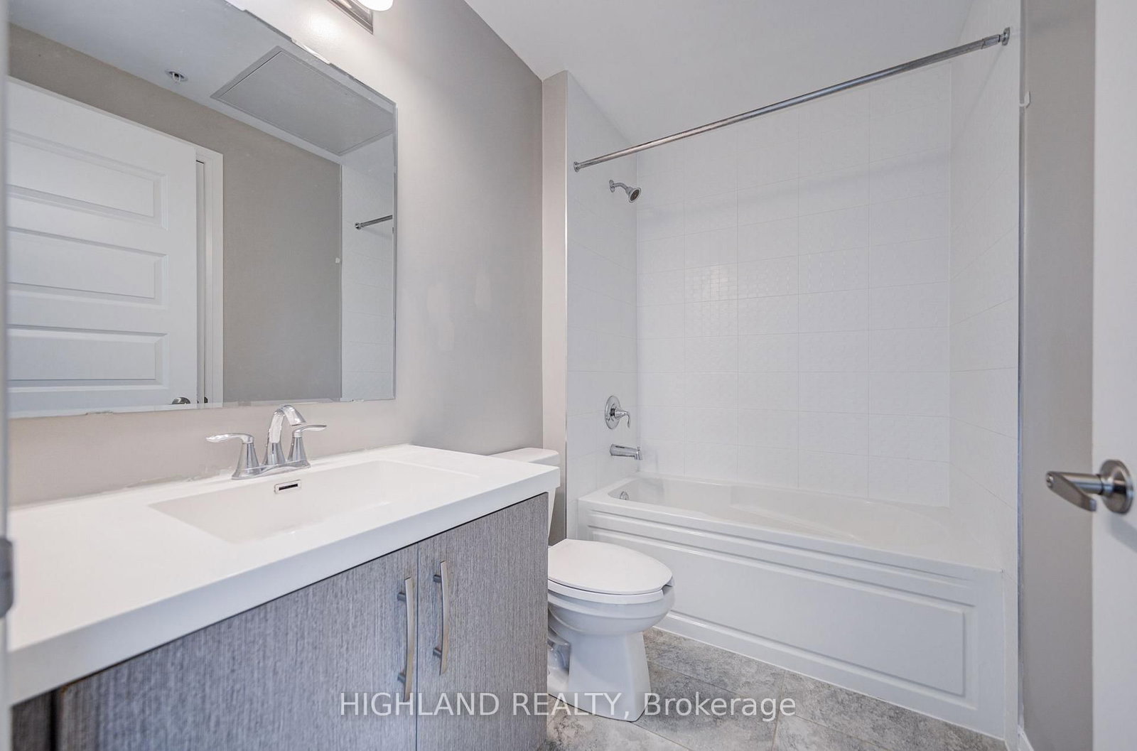 129-102 Grovewood Common, Oakville, view 10