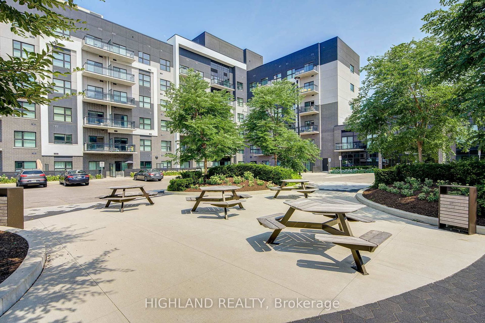 129-102 Grovewood Common, Oakville, view 16