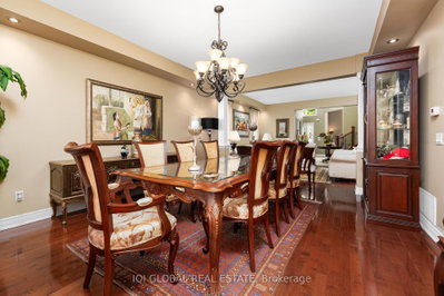 2395 Lyndhurst Oakville,ON L6H 7V7 — Photo 12