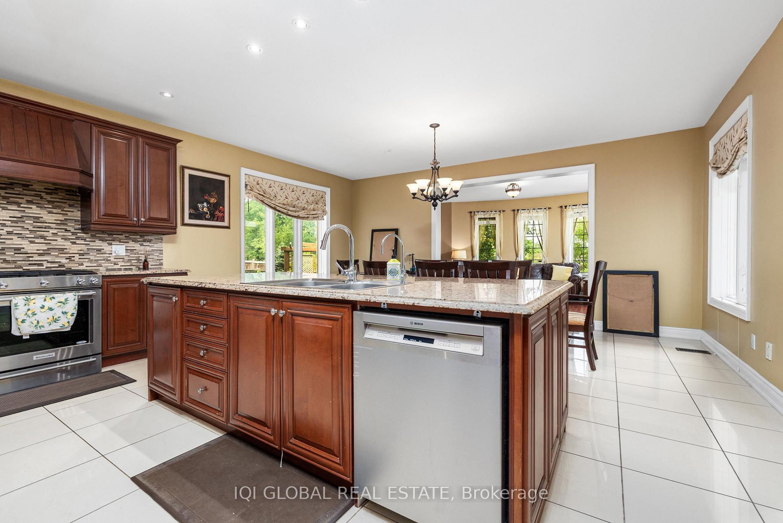 2395 Lyndhurst Oakville,ON L6H 7V7 — Photo 17