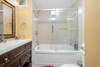 2395 Lyndhurst Oakville,ON L6H 7V7 — Photo 28