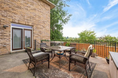 2395 Lyndhurst Oakville,ON L6H 7V7 — Photo 32