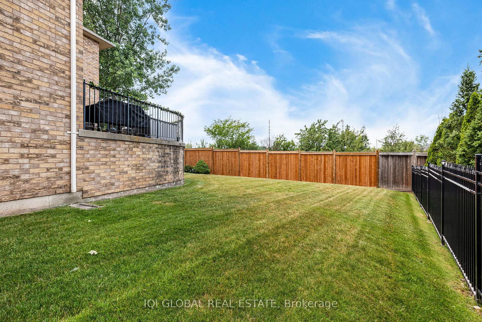 2395 Lyndhurst Oakville,ON L6H 7V7 — Photo 38