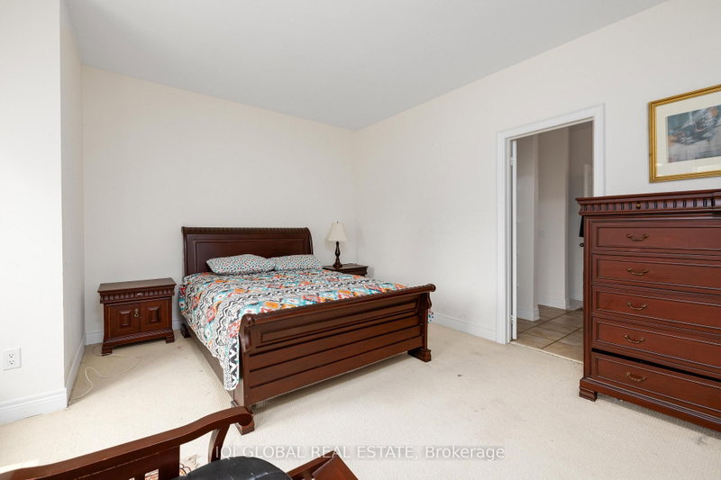 2395 Lyndhurst Oakville,ON L6H 7V7 — Photo 46