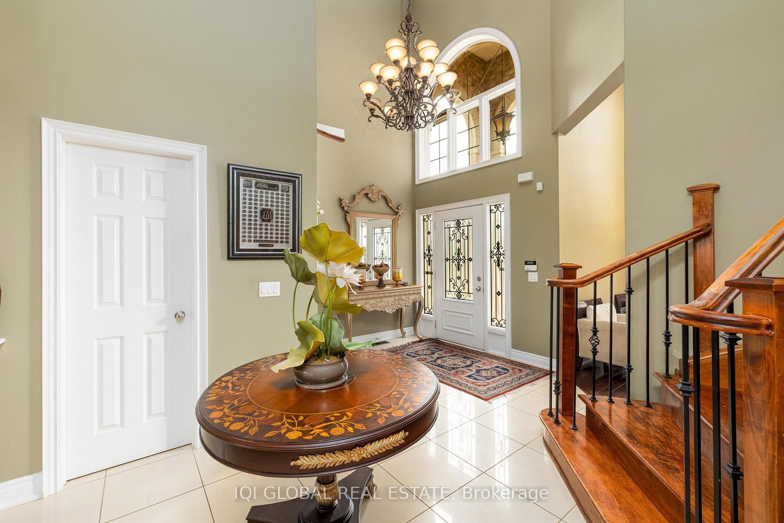 2395 Lyndhurst Drive, Oakville 5