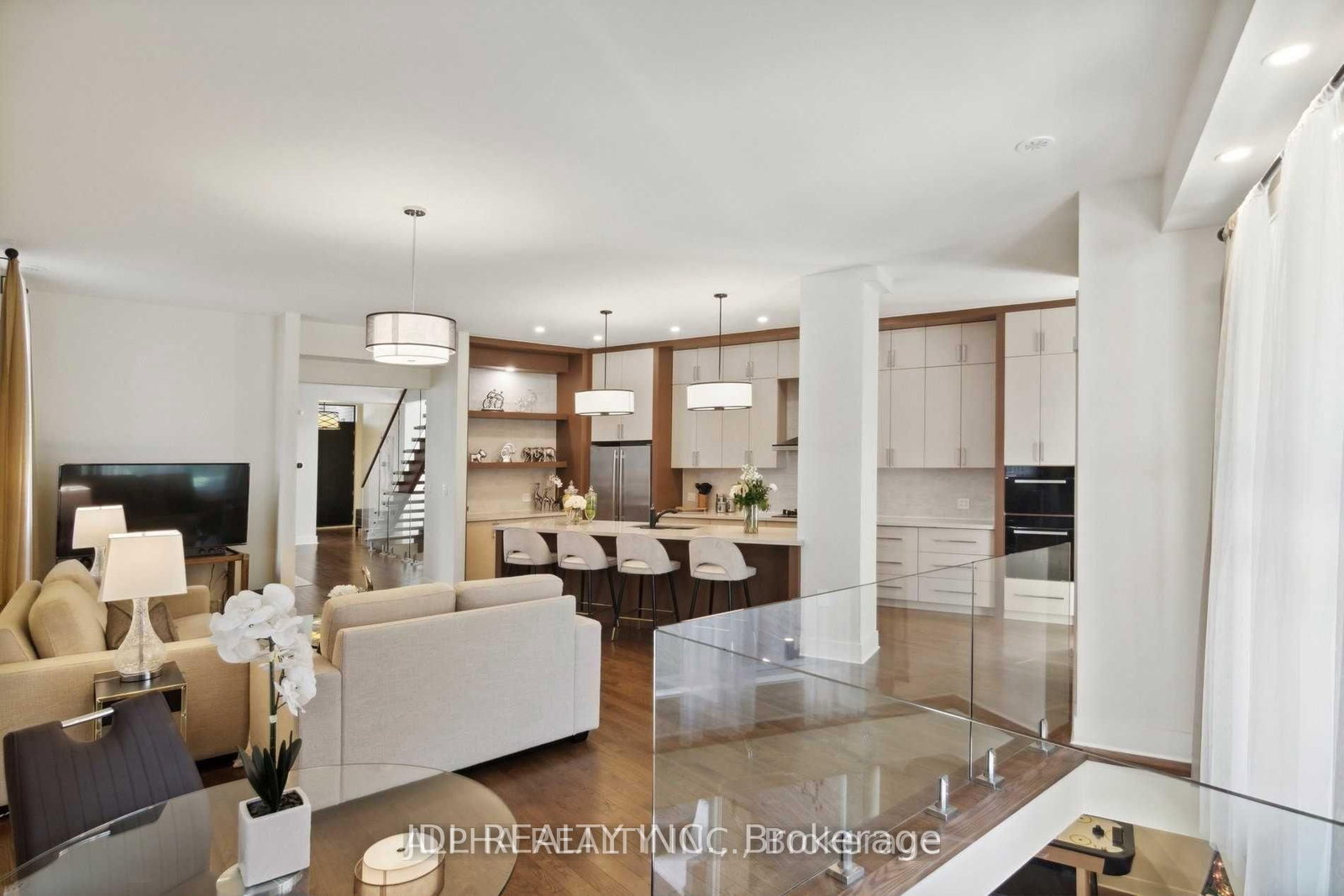 1436 Haig Blvd, Mississauga, view 16