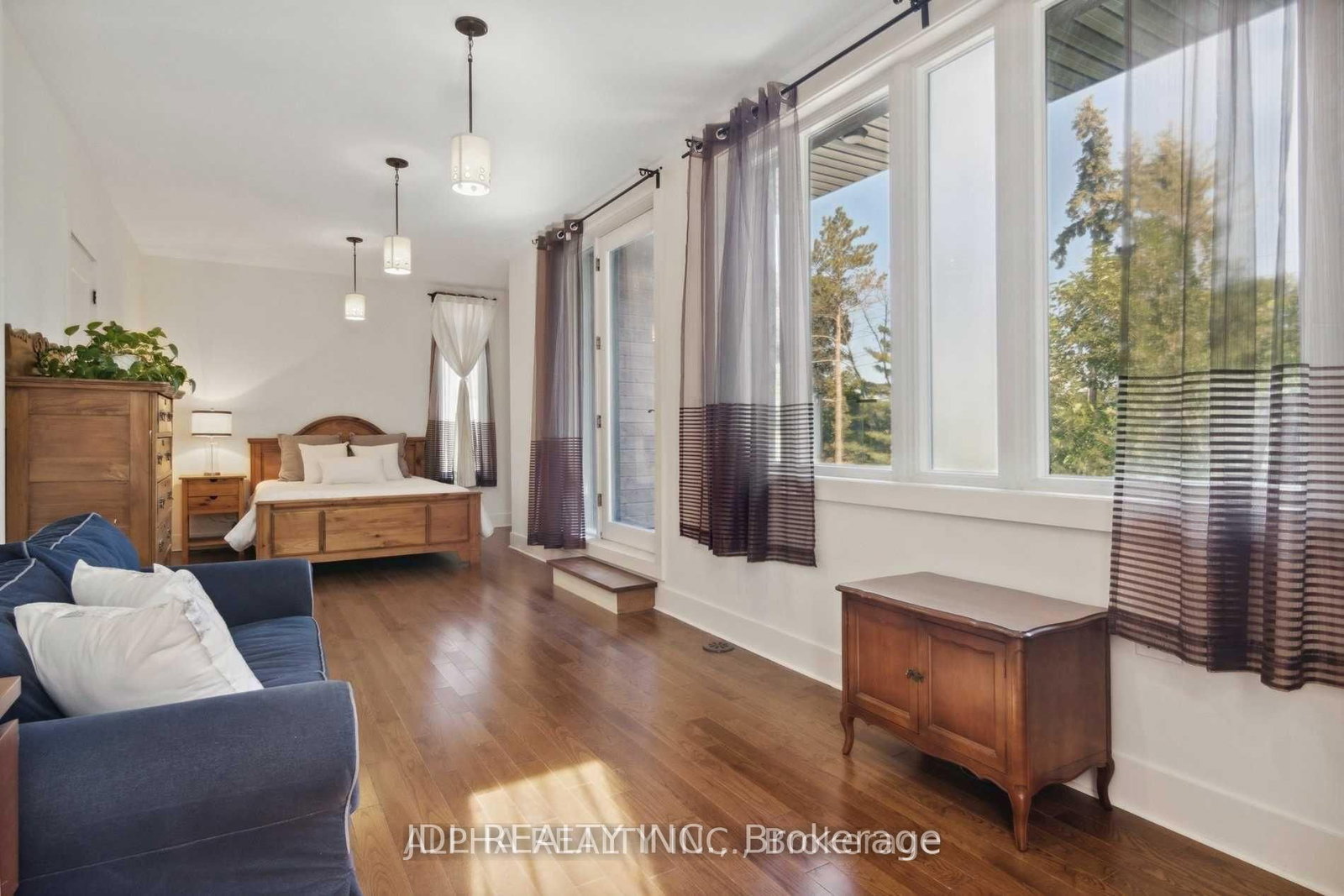 1436 Haig Blvd, Mississauga, view 30