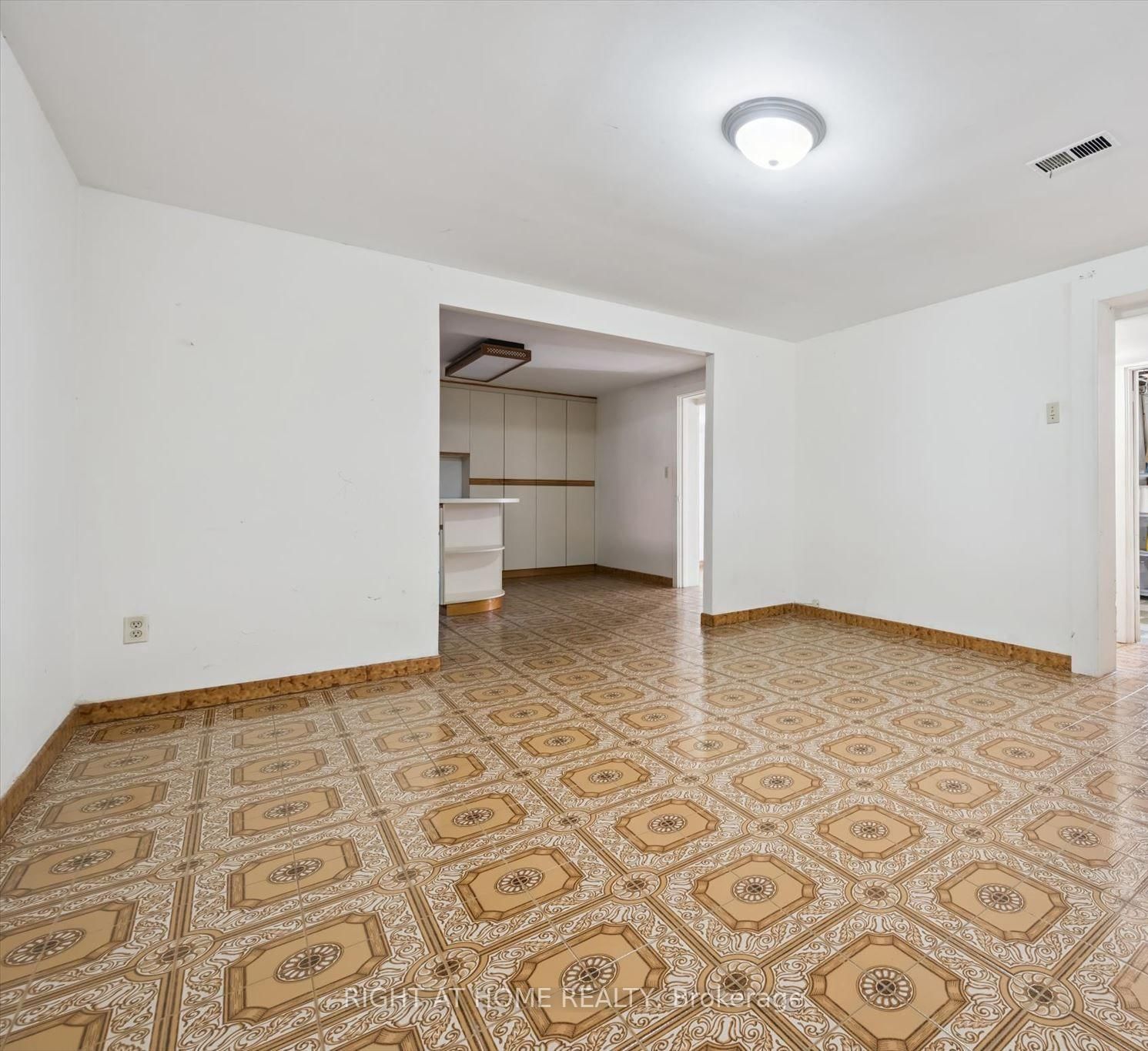 27 Jocada Road • Toronto, ON photo 27