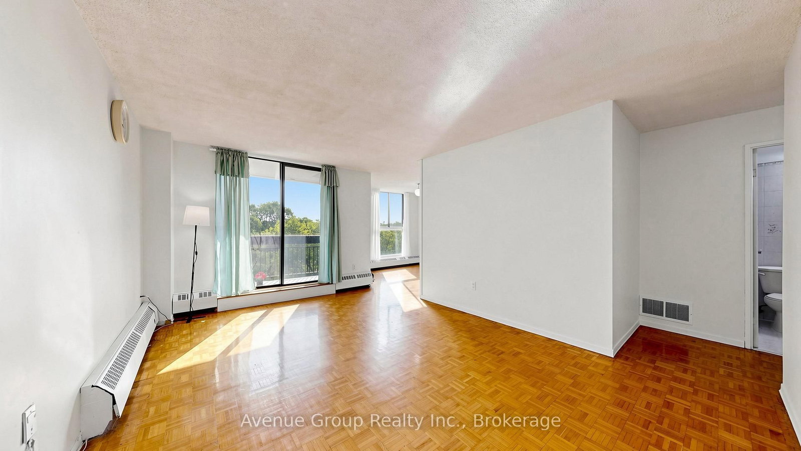 417-4673 Jane St, Toronto, view 8