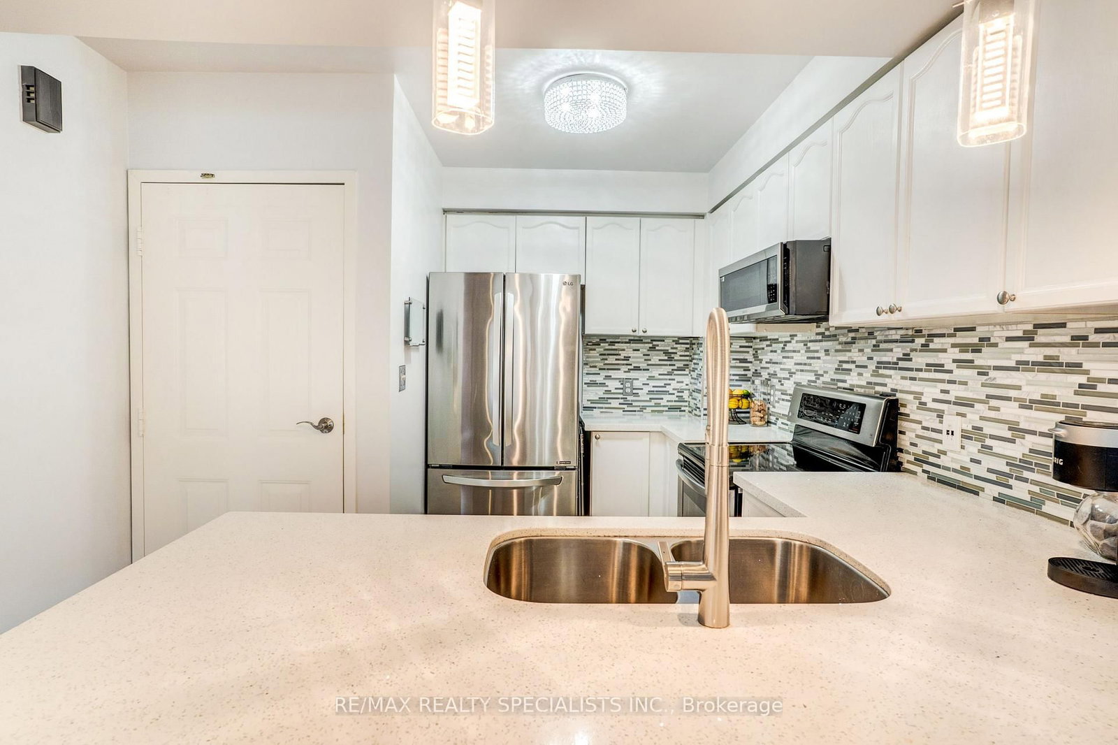 11-615 Shoreline Dr, Mississauga, view 10