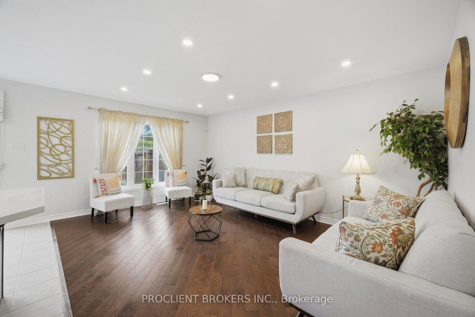 879 Brassard Circle • Milton, ON photo 10