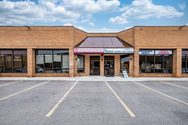 #31 775 Pacific Road, Oakville