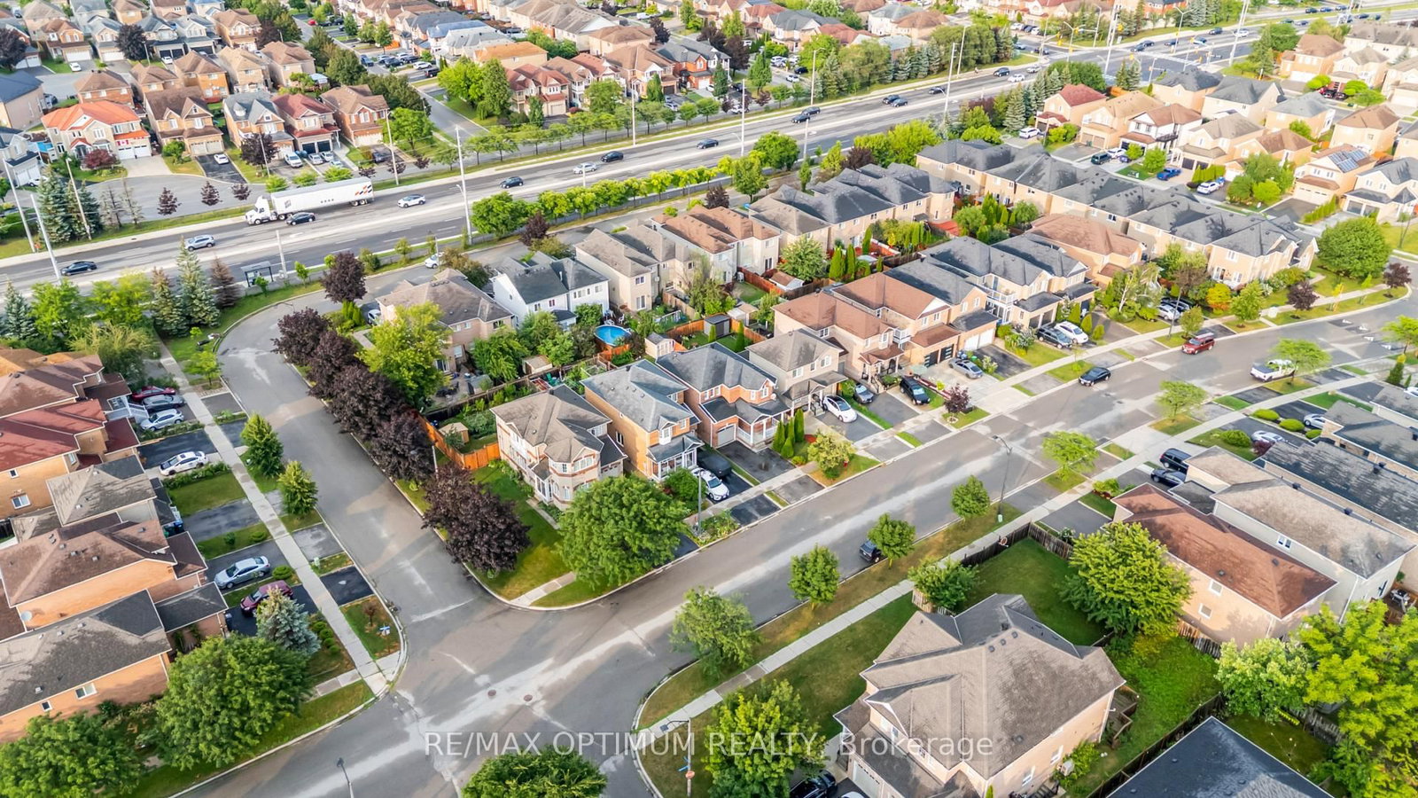 7181 Tabbyman Walk, Mississauga, view 36