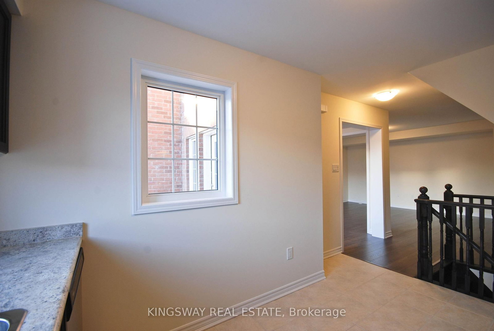 1670 Clitherow St, Milton, view 8