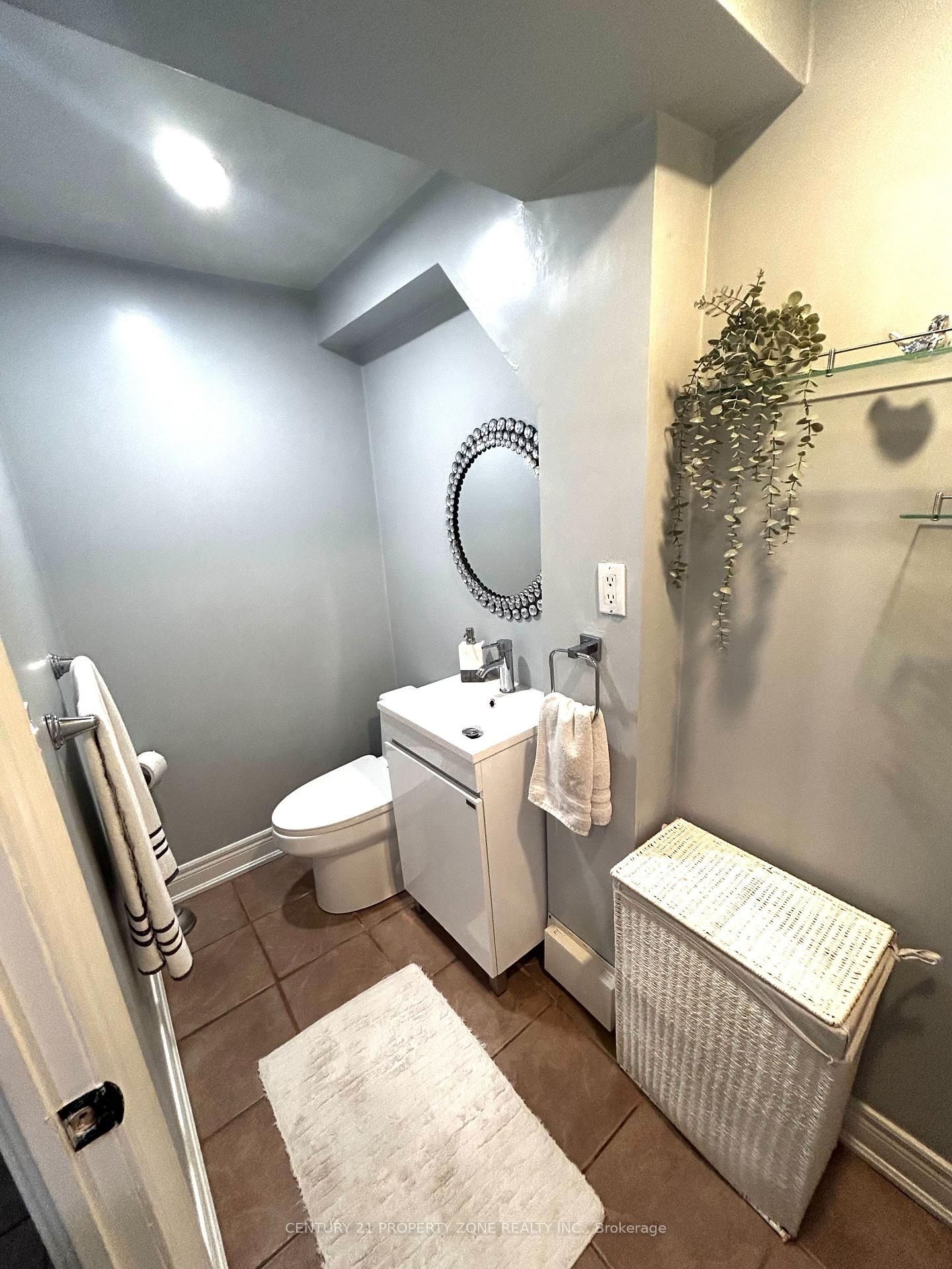 91 Monaco Court • Brampton, ON photo 17