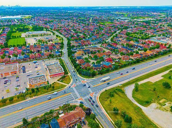91 Monaco Court • Brampton, ON photo 23