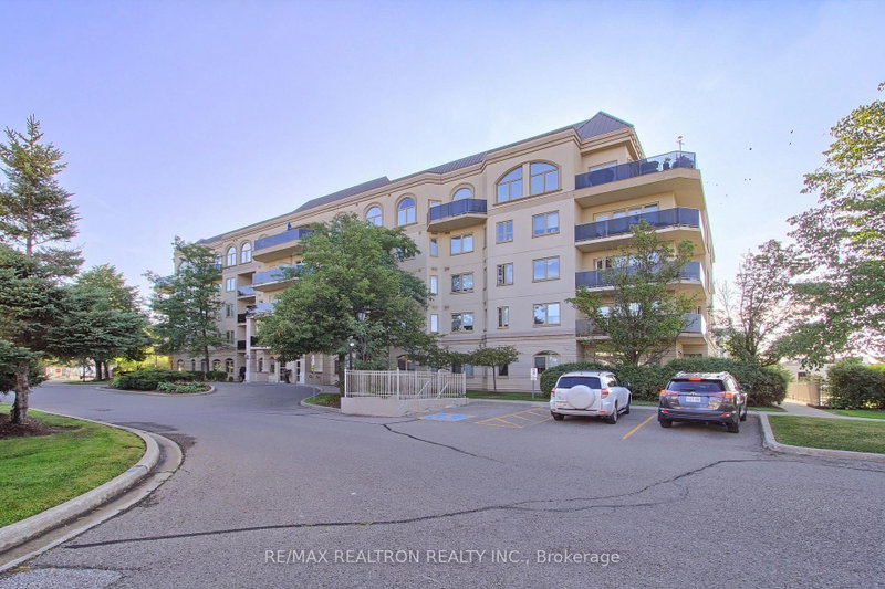 207 - 3 Dayspring Circle